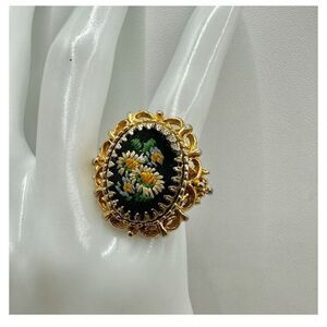 Vintage black and gold tone emroidered flower ring